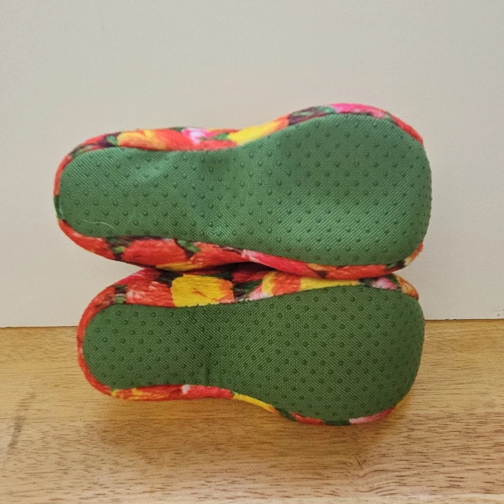 Kids Wooden Shoe Brand Fleece‎ Slippers W/ Tulips
